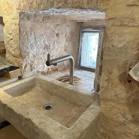 Feriehus Trullo Jazzo A