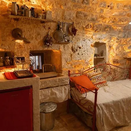 Trullo Jazzo A 度假居